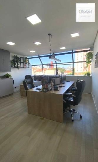 Sala comercial no bairro Petrópolis MOBILIADA com vaga — foto 5