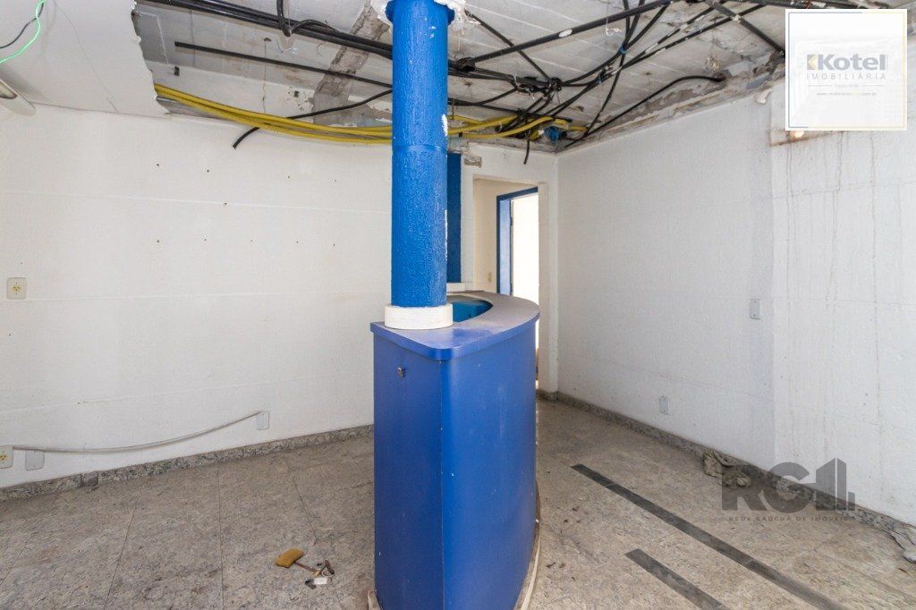 Sala Comercial à venda, 193m², Centro Histórico - Porto Alegre