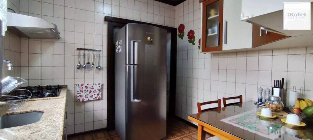 Casa 3 quartos à venda, 126m², Sumaré - Alvorada