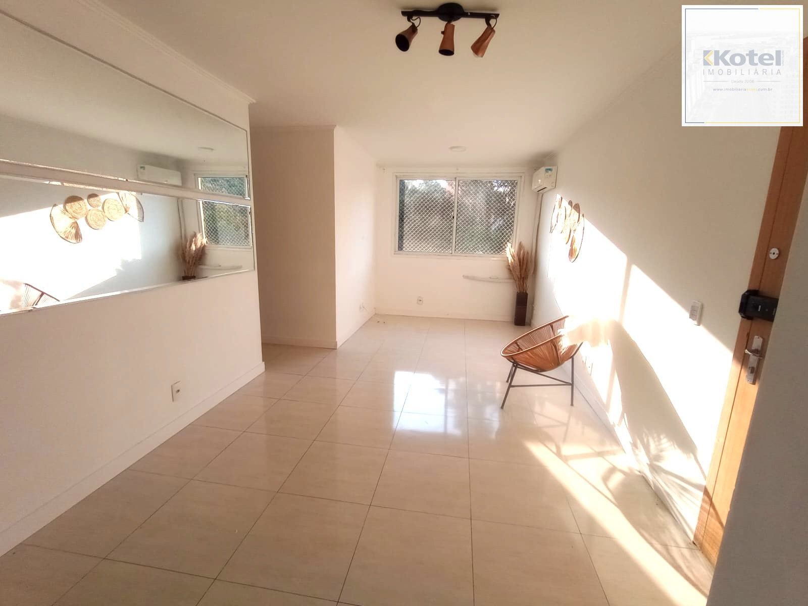 Apartamento no Arboretto de 3 dormitórios infra e vaga DESOCUPADO — foto 2