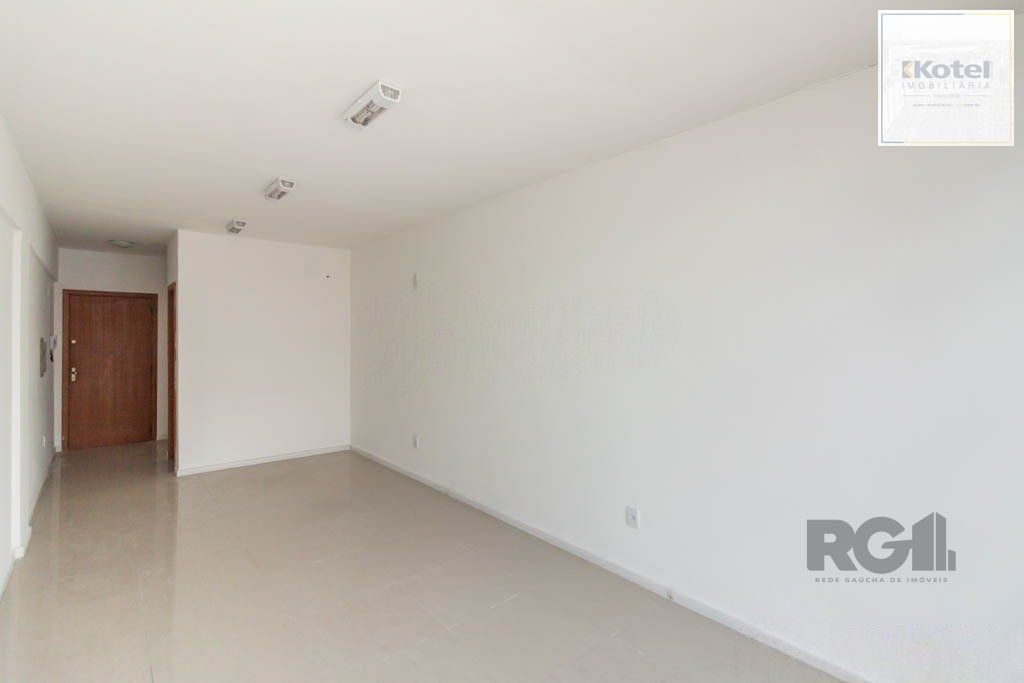 Sala Comercial à venda, 32m², São João - Porto Alegre