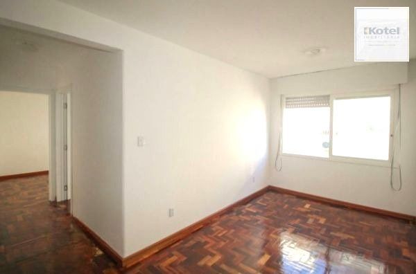 Apartamento no Jardim Leopoldina de 2 dormitórios reformado DESOCUPADO — foto 4