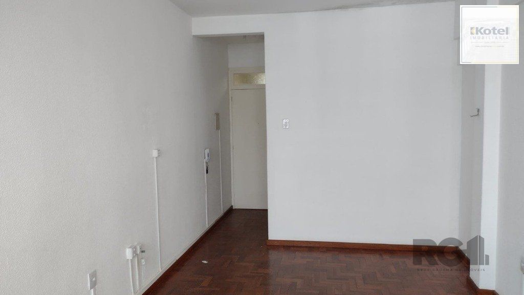 Sala Comercial à venda, 24m², Passo da Areia - Porto Alegre — foto 3