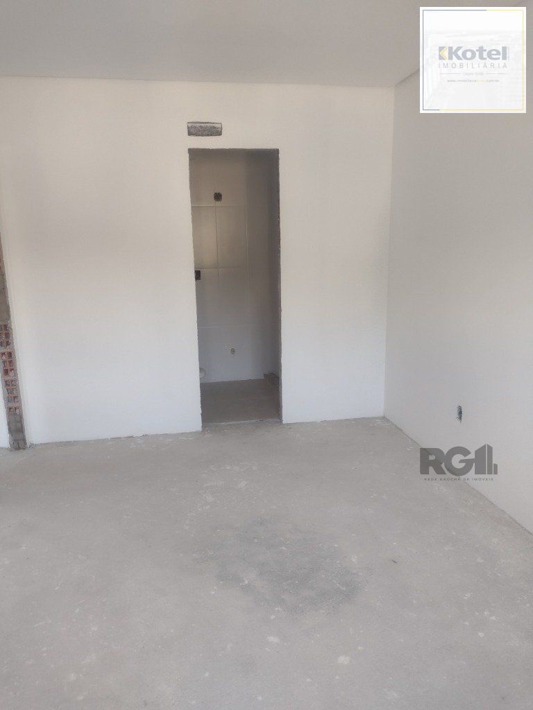 APTO 02 DORM. 02 VAGAS, SUÍTE , ELEVADOR, CURRASQUEIRA, PISCINA — foto 4
