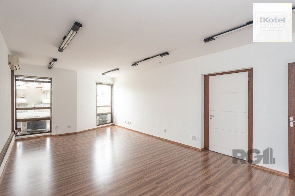 Sala Comercial à venda, 34m², Menino Deus - Porto Alegre