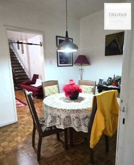 Casa sobrado no Passo D'areia de 3 dormitórios e vaga