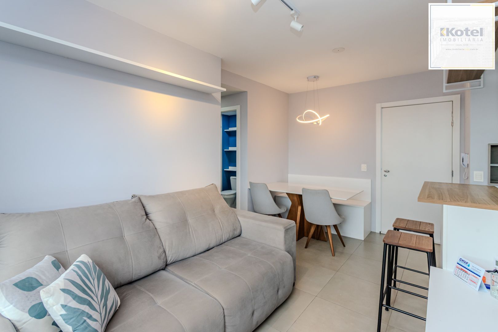 Apartamento no Jardim Lindóia de 2 dormitórios vaga e infra