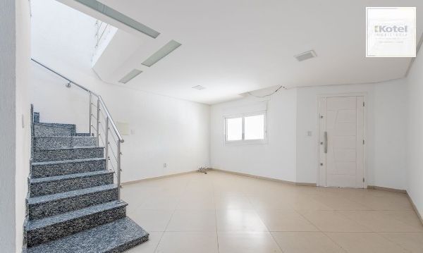 Casa sobrado no bairro Vila Ipiranga de 3 dormitórios e 2 vagas — foto 3