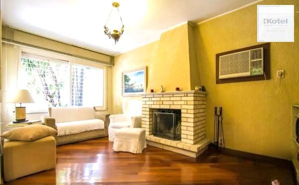 Casa sobrado no Petrópolis com 7 dormitórios e 4 vagas — foto 2