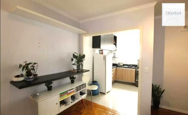Apartamento no Petrópolis de 2 dormitórios REFORMADO — foto 5