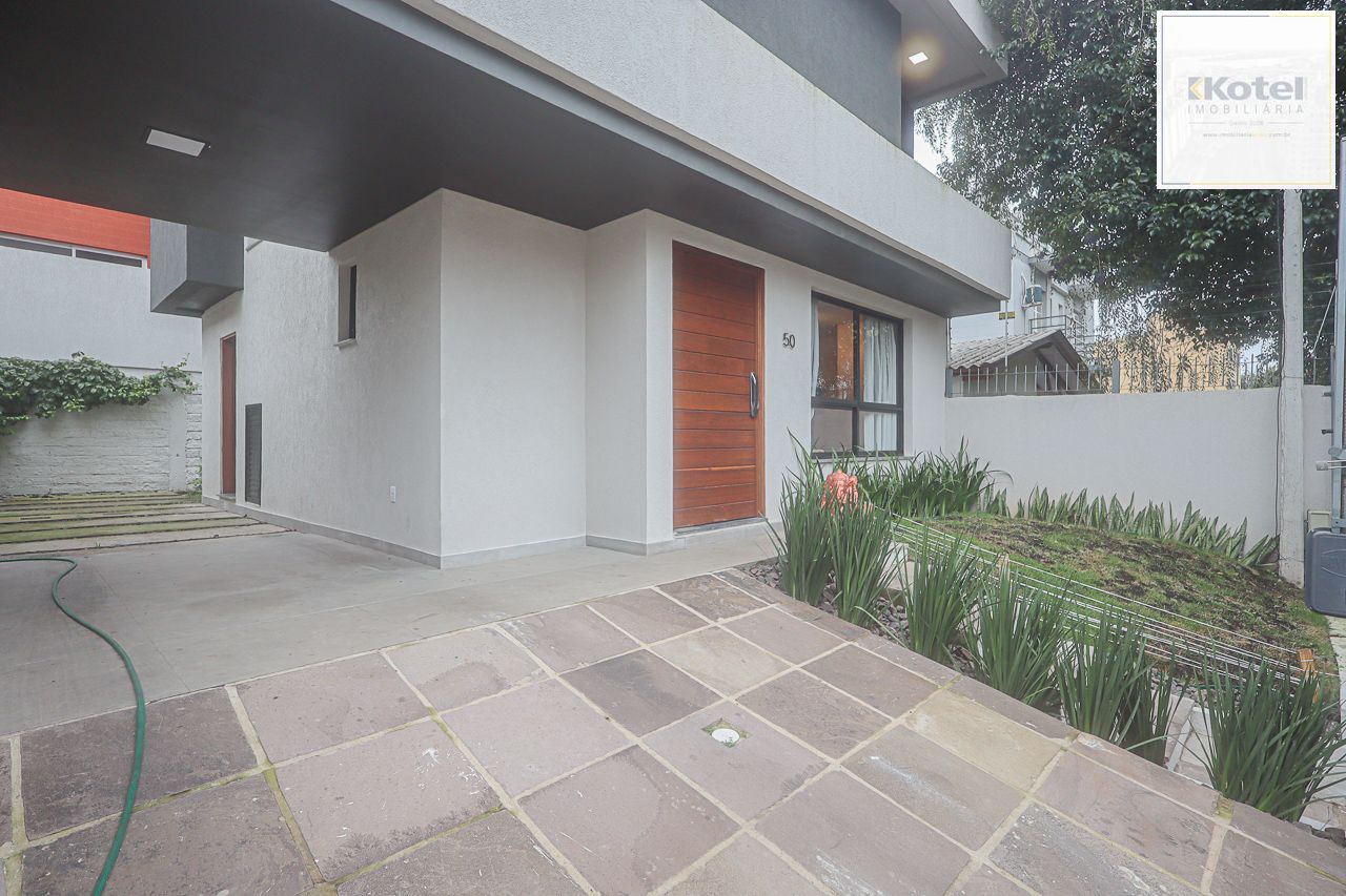 Casa a venda no bairro Santa Fé