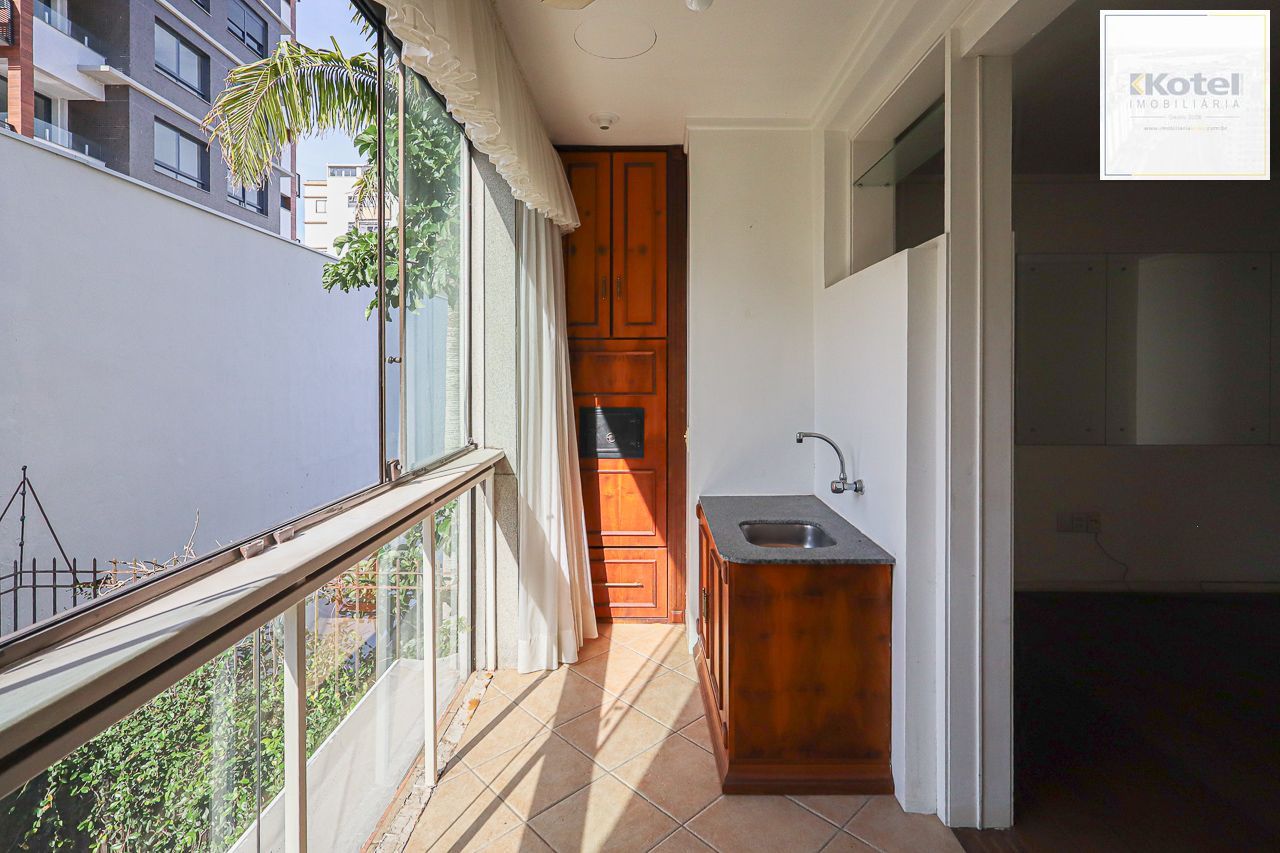 Apartamento a venda no bairro Petrópolis — foto 5