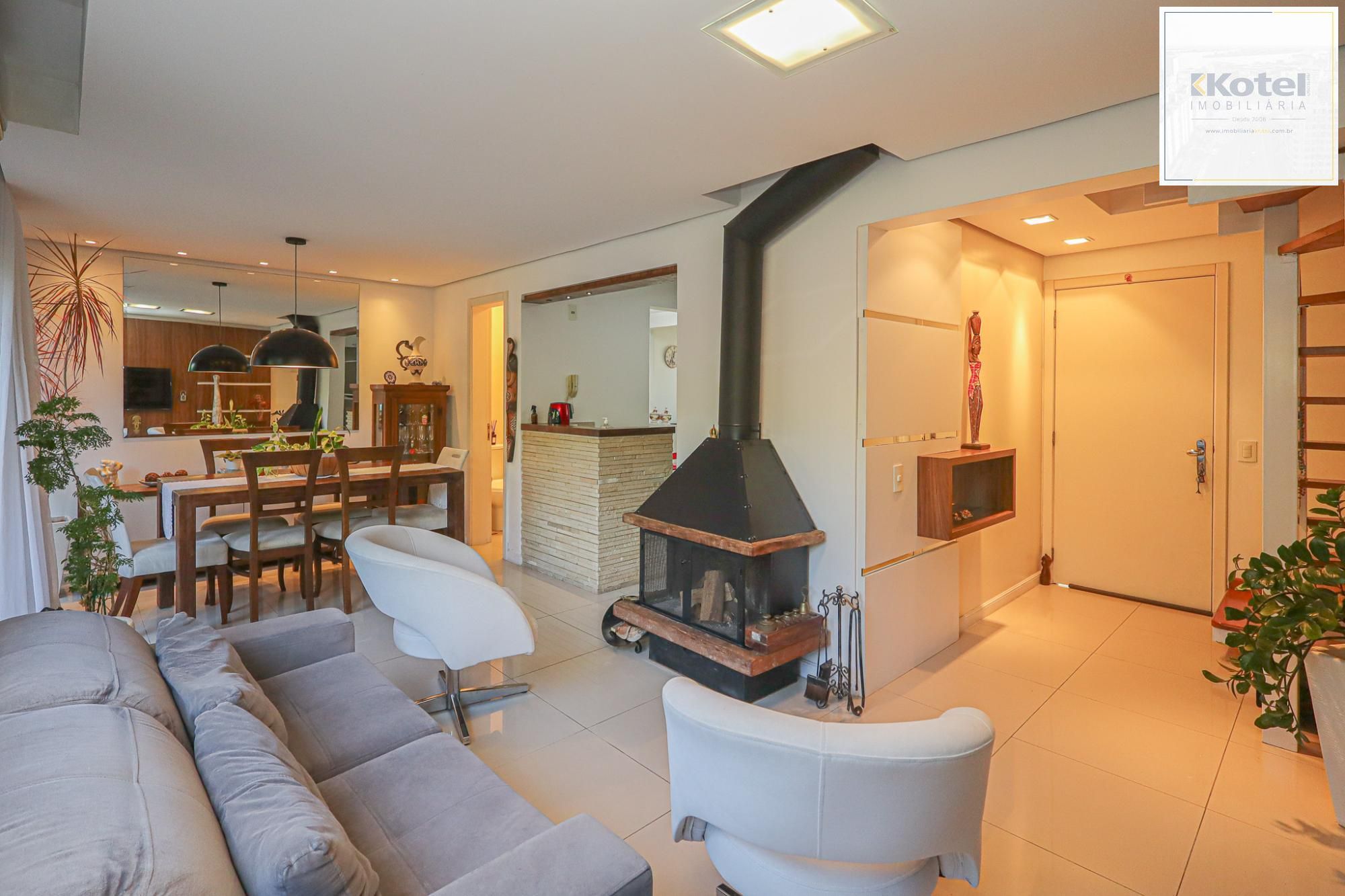 Casa em condomínio no bairro Teresópolis — foto 2