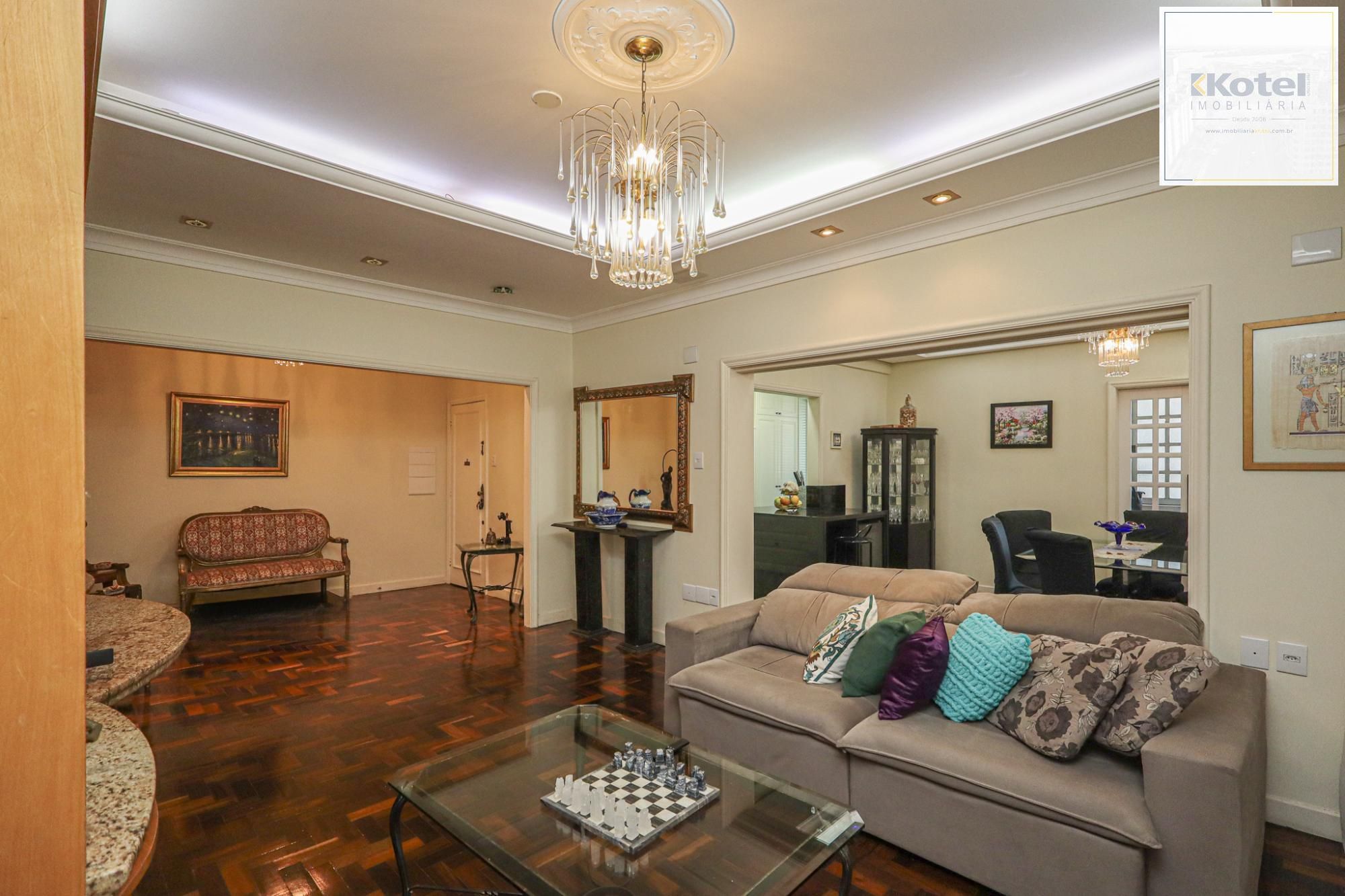 Apartamento a venda no Centro Histórico