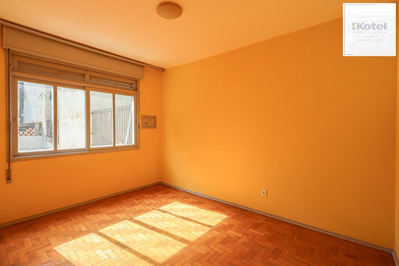 Apartamento a venda no bairro Petrópolis