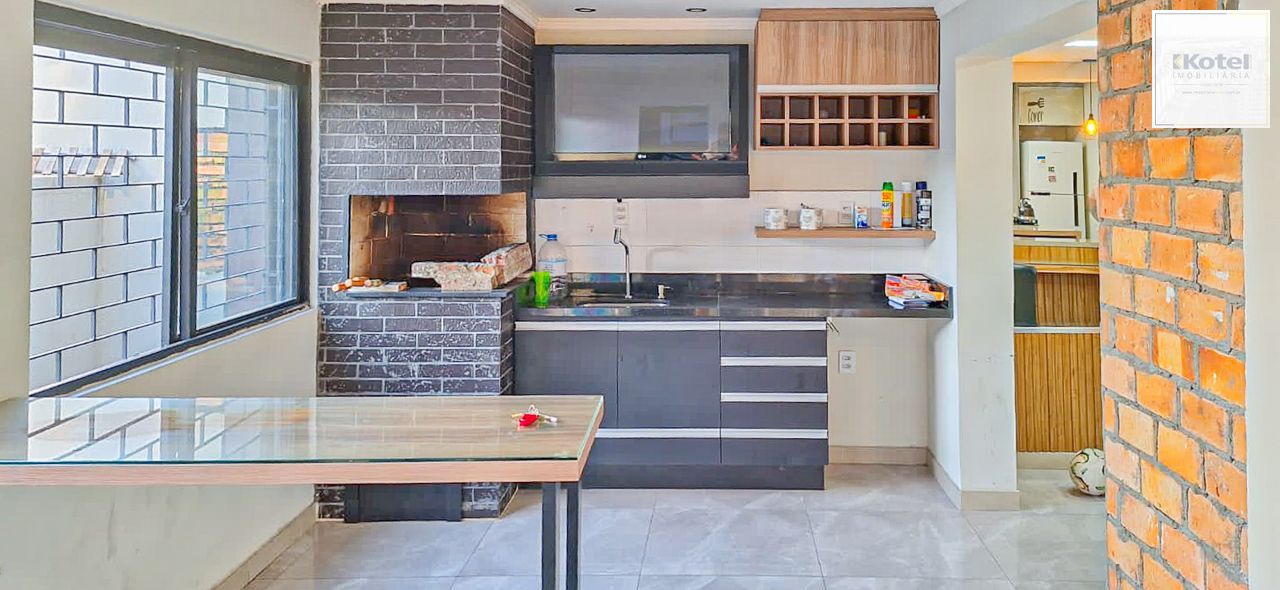 Casa a venda no bairro Sarandi — foto 2