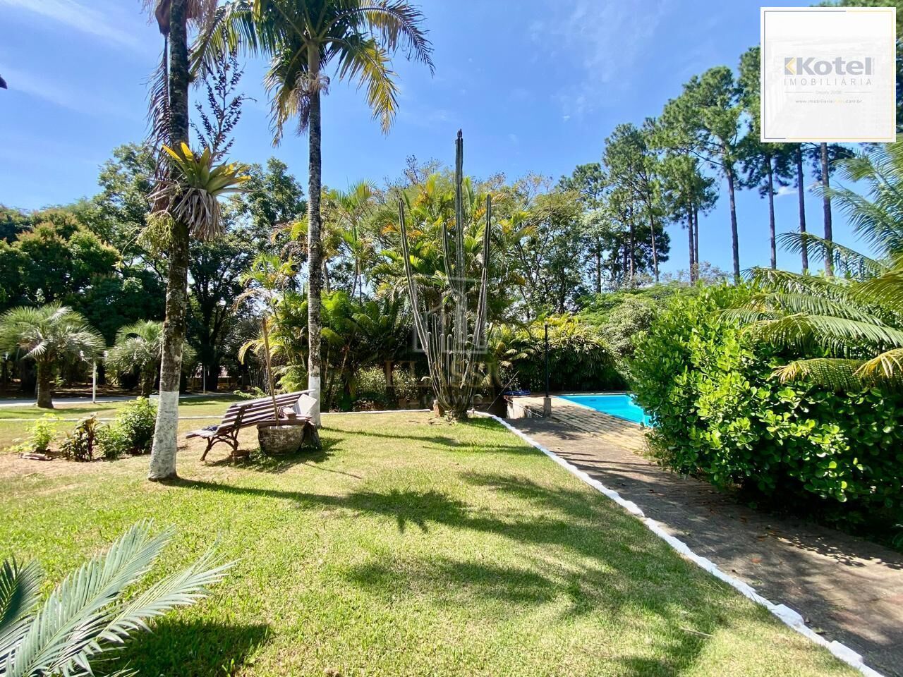 Sítio com 7.225m², 3 Suítes, Salão de Festas e Piscina a 10 Minutos do Centro de Gravataí e próximo do Alphaville!!!!!
