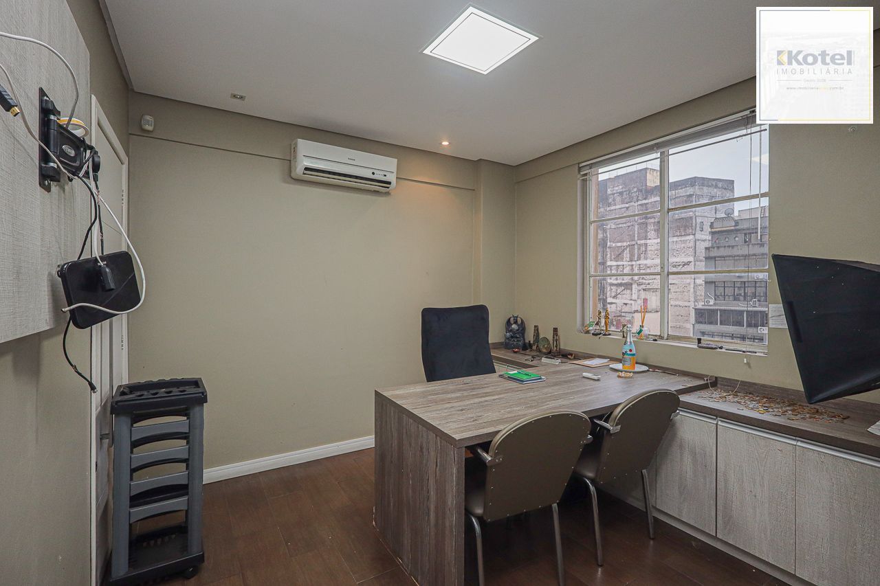 Sala comercial a venda no Centro Histórico