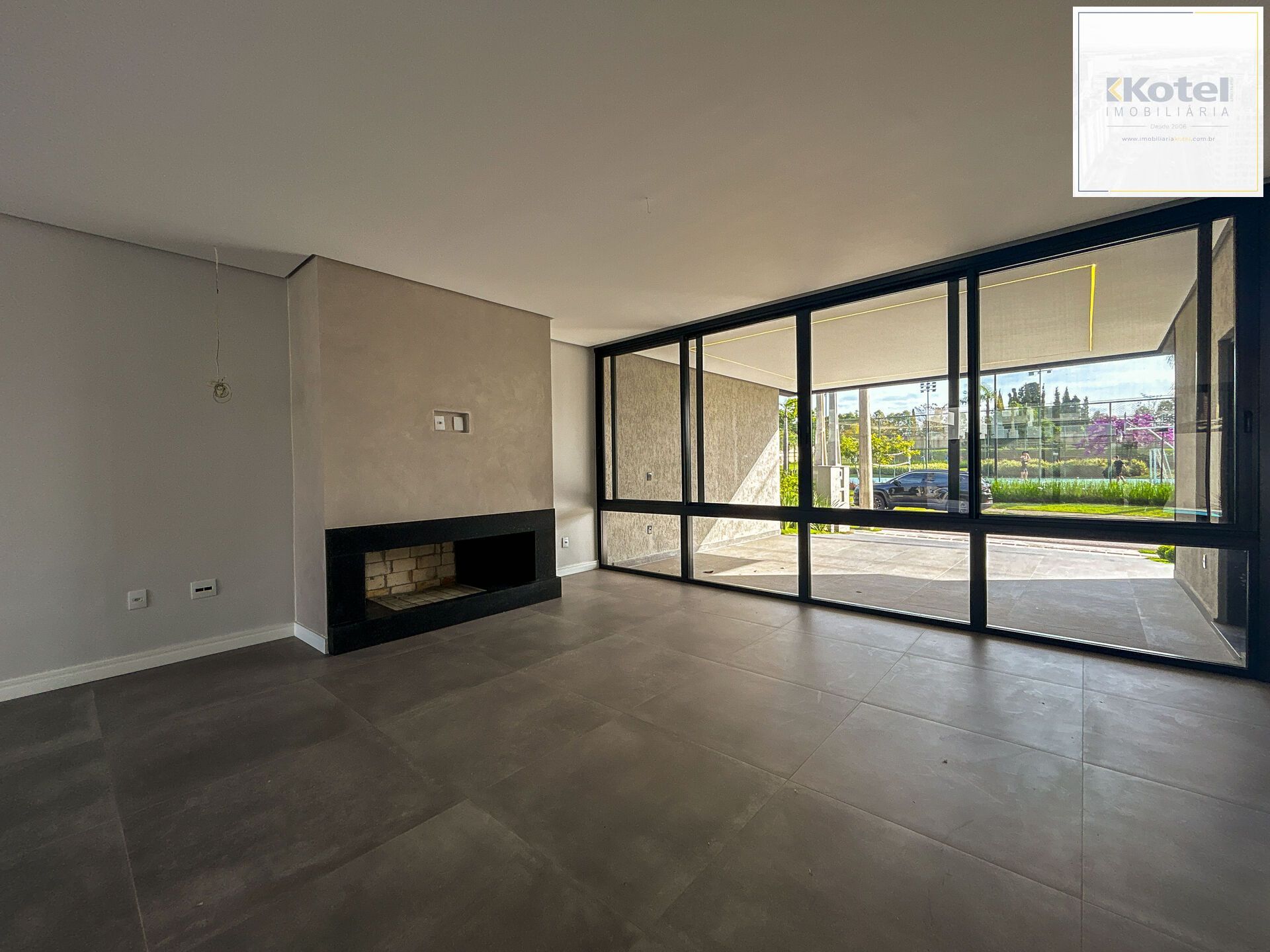 Casa de Condomínio 4 quartos à venda, 283m², Centro - Gravataí