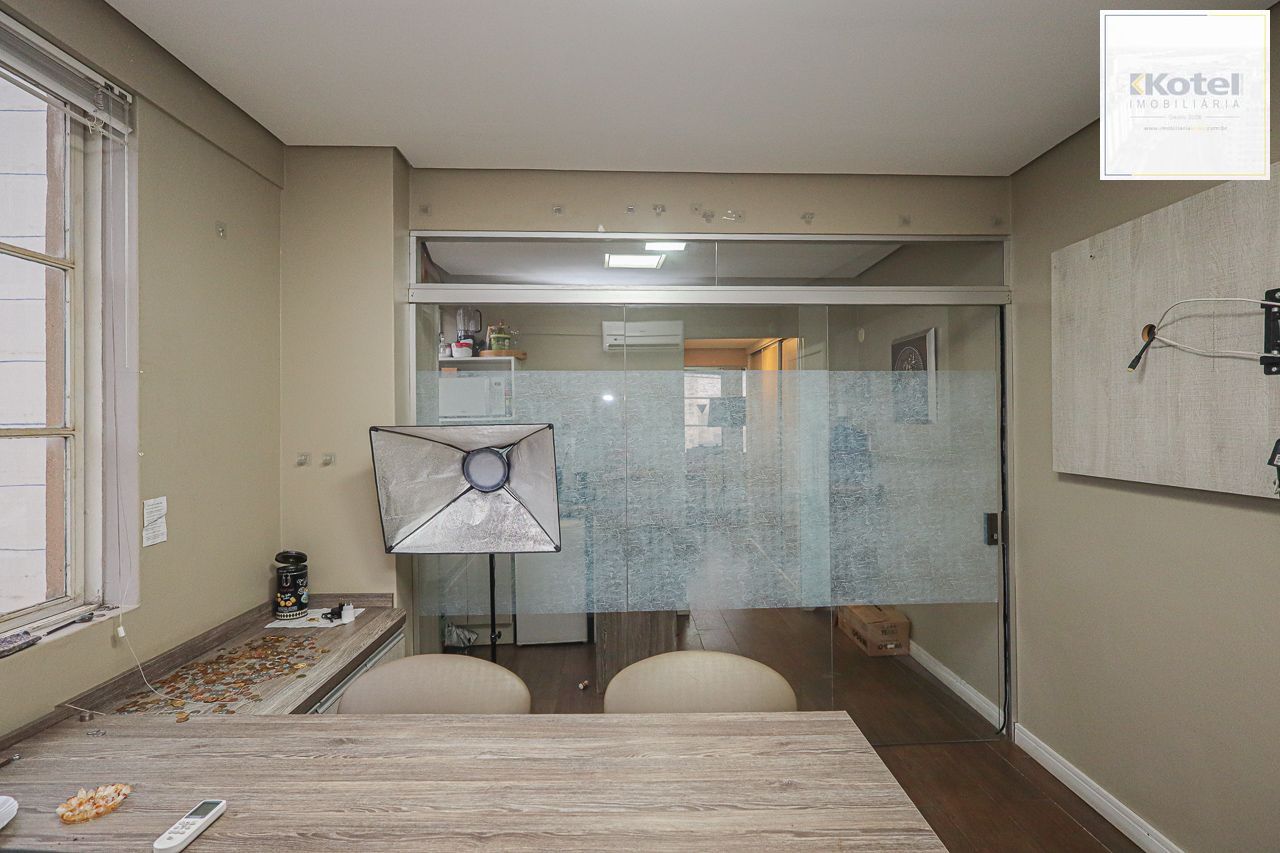Sala comercial a venda no Centro Histórico