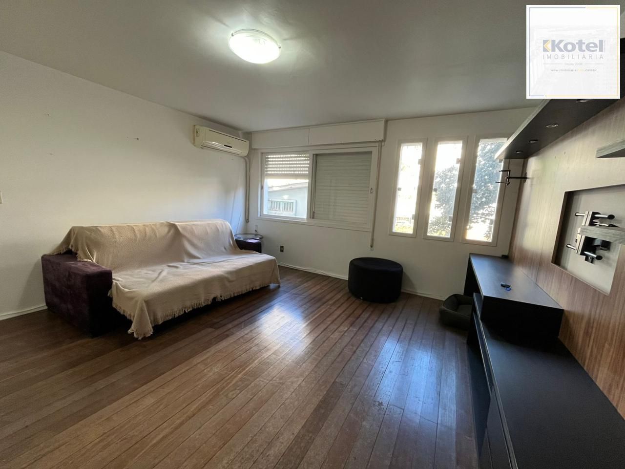 Apartamento a venda no bairro Mont' Serrat