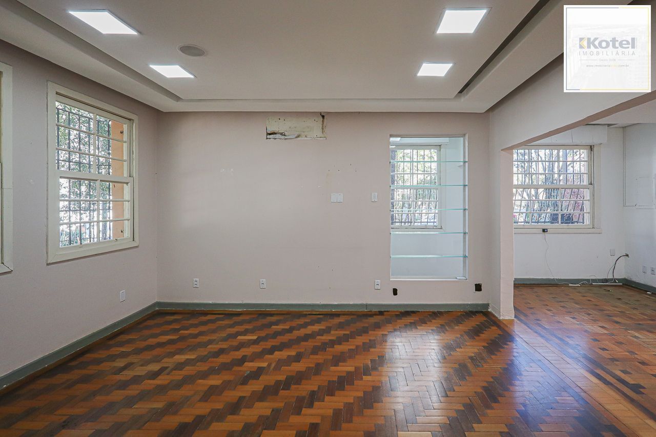 Casa a venda no bairro Petrópolis