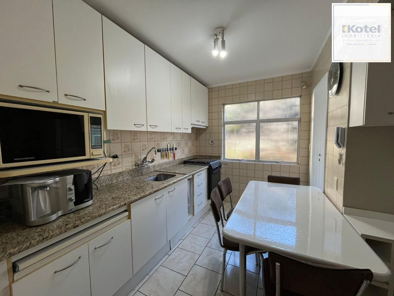 Apartamento a venda no bairro Mont' Serrat