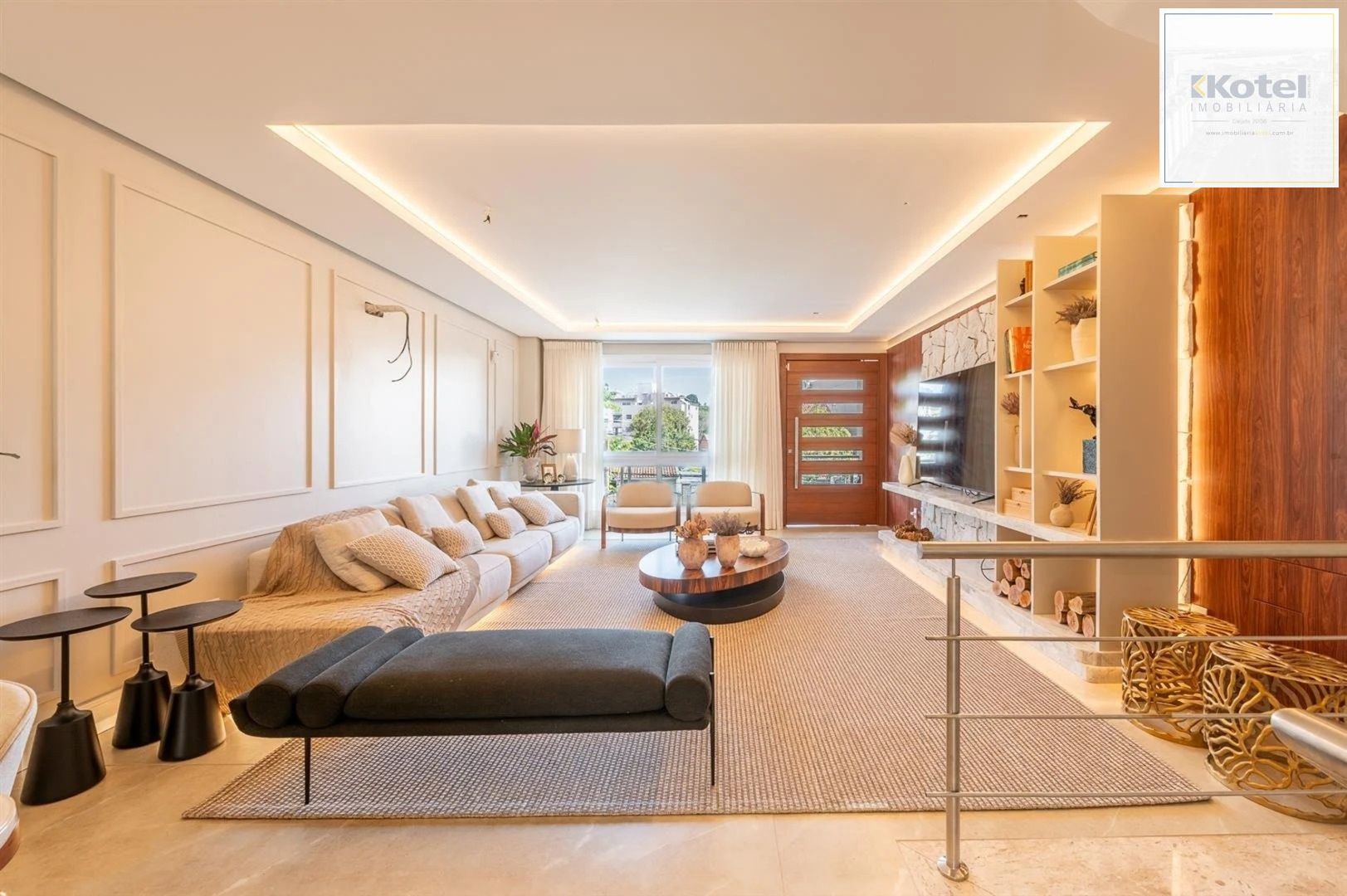 Casa 3 quartos à venda, 281m², Chácara das Pedras - Porto Alegre