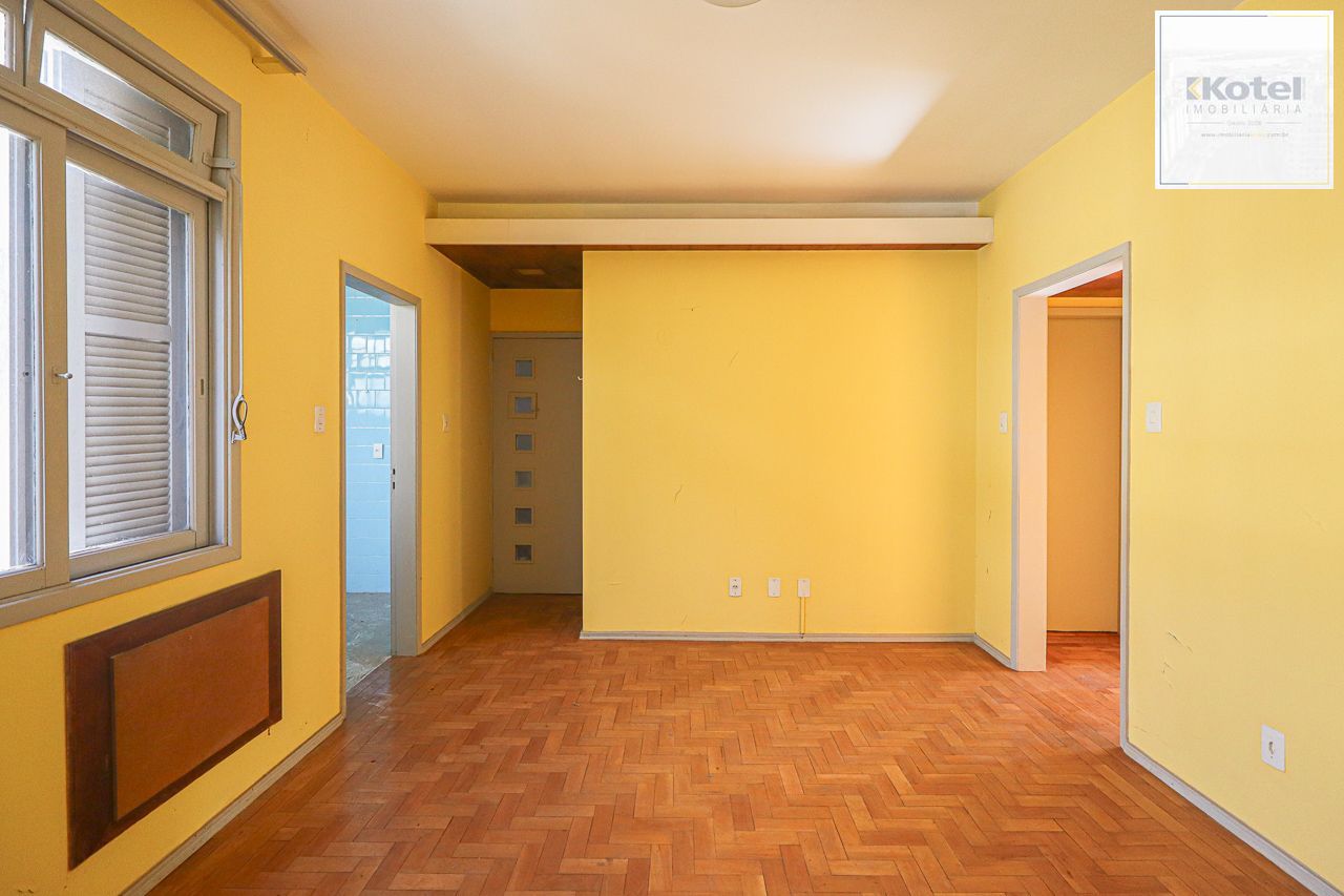 Apartamento a venda no bairro Petrópolis