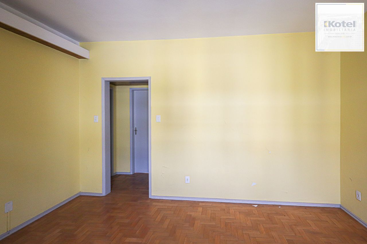 Apartamento a venda no bairro Petrópolis