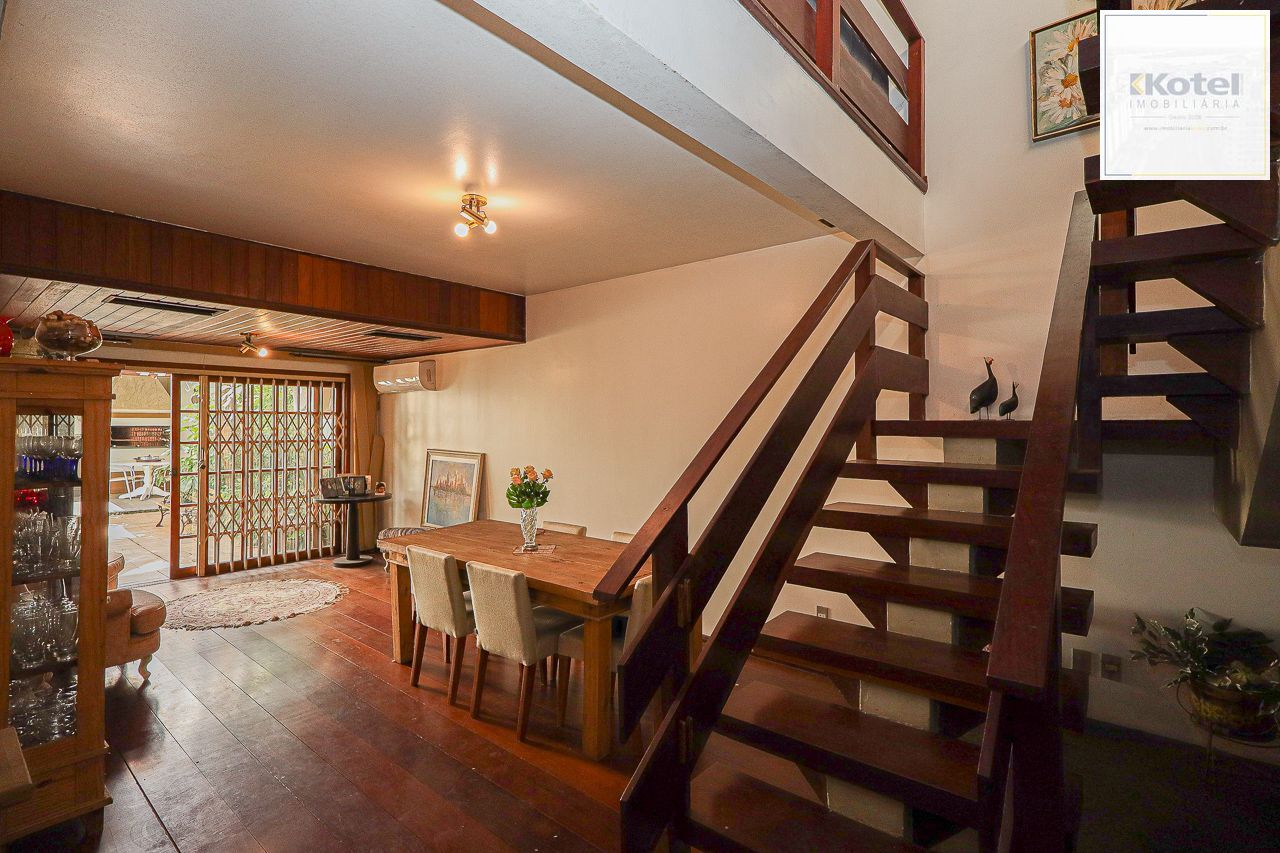 Casa, 3 quartos, à venda, 250 m², Mont Serrat - Porto Alegre — foto 2