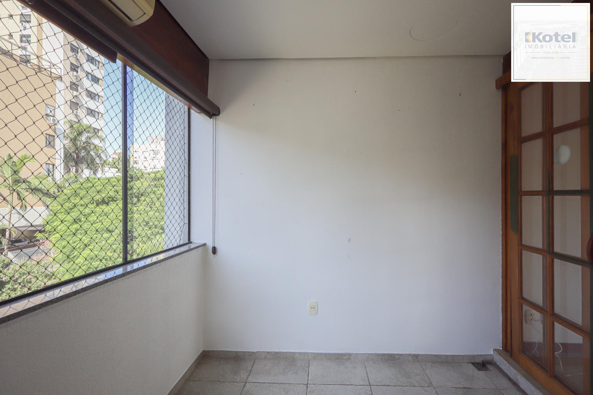 Apartamento a venda no bairro Mont'Serrat