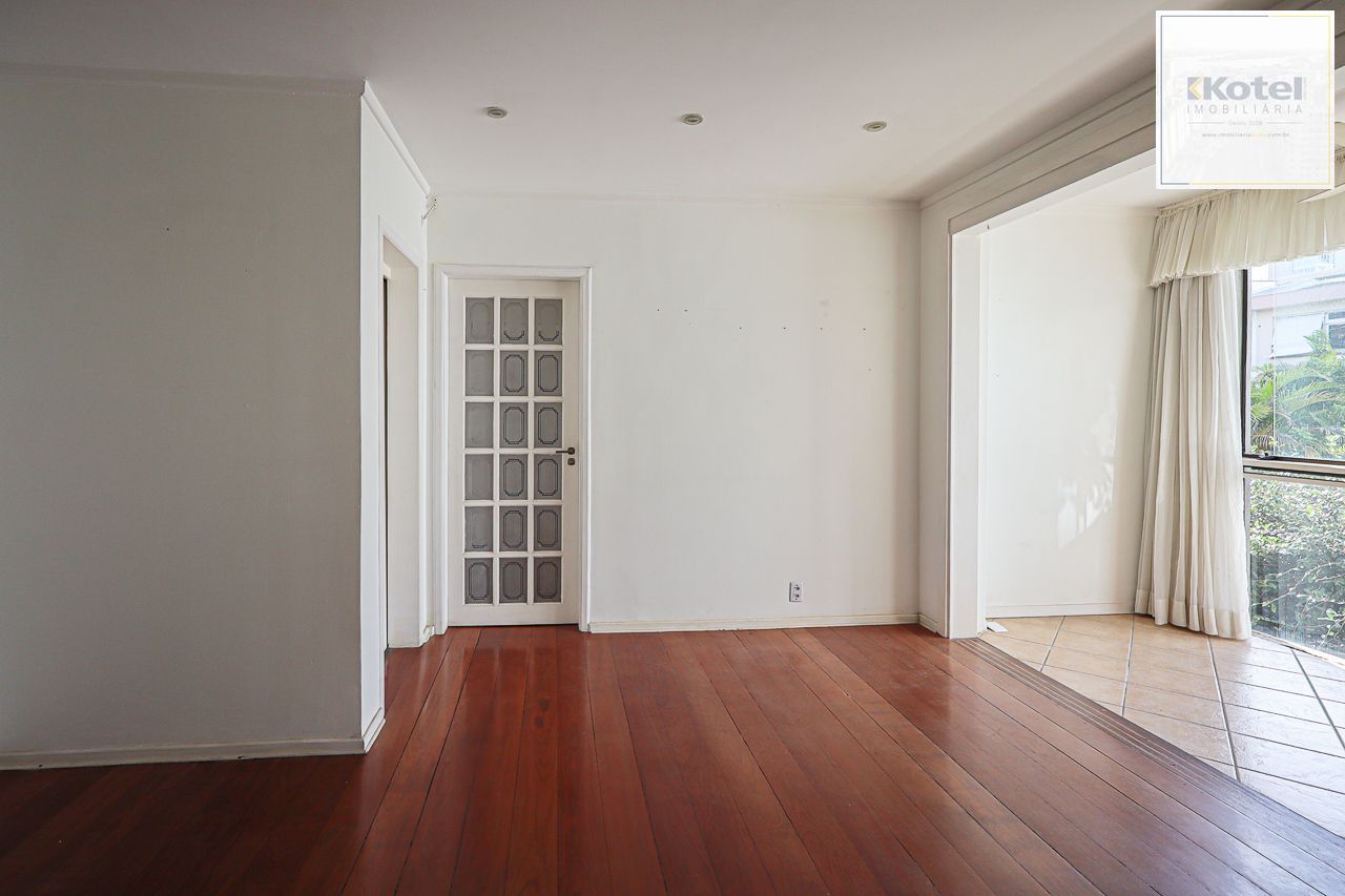 Apartamento a venda no bairro Petrópolis — foto 4