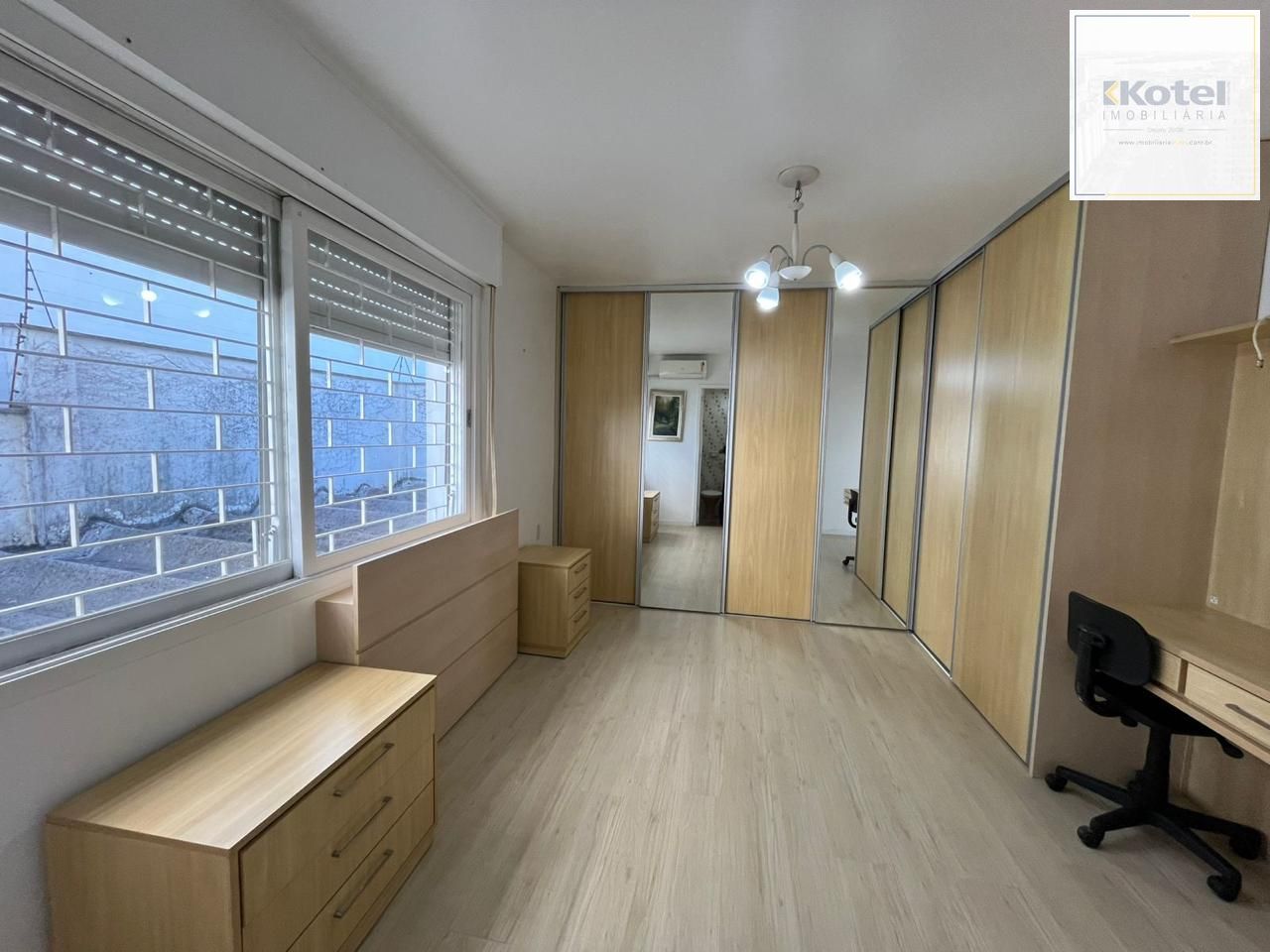 Apartamento a venda no bairro Mont' Serrat
