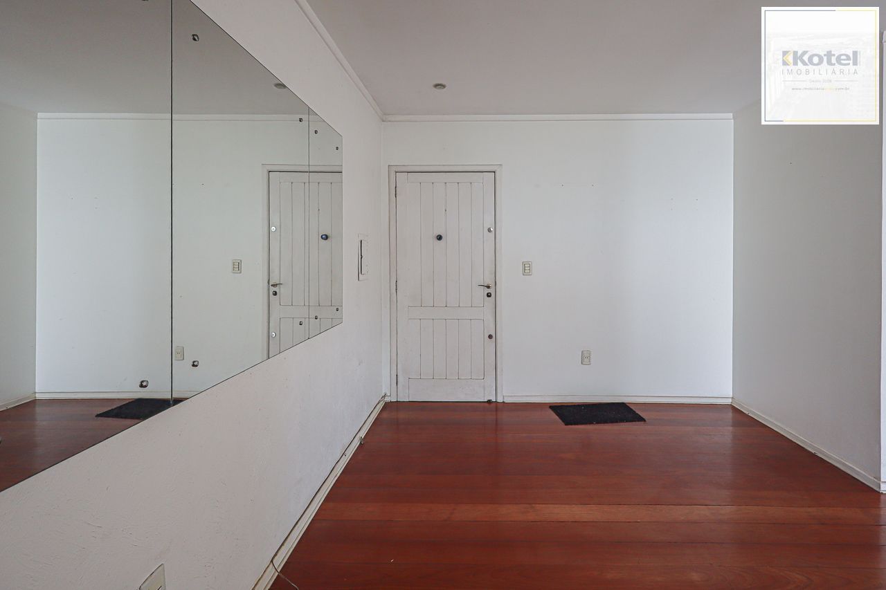 Apartamento a venda no bairro Petrópolis — foto 3