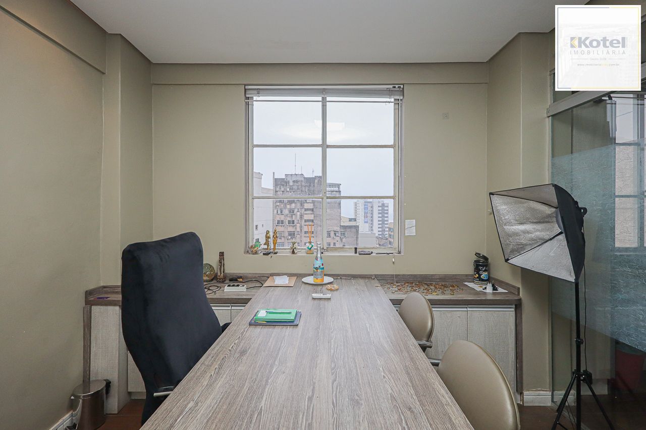 Sala comercial a venda no Centro Histórico