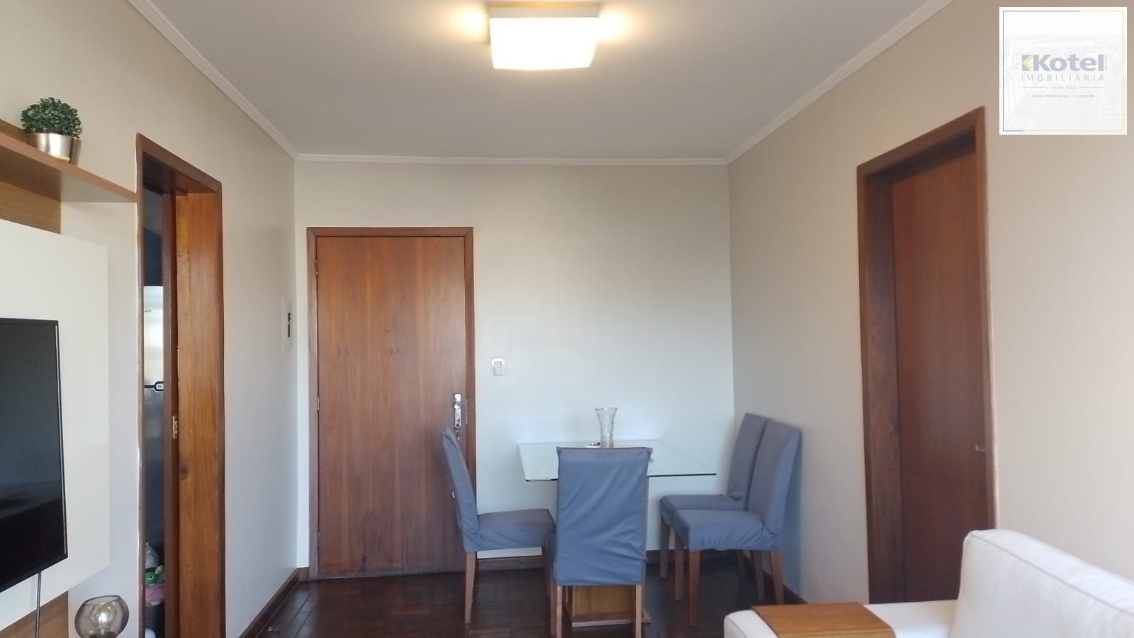 Apartamento para Venda - 61m², 2 dormitórios, 1 vaga - Cristo Redentor — foto 2
