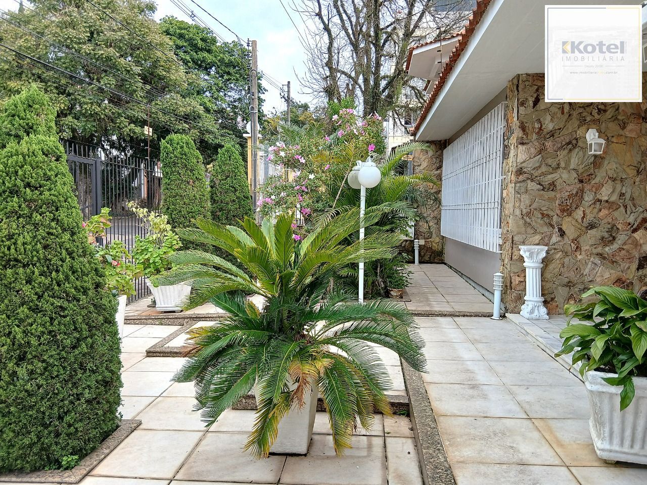 Casa 3 quartos à venda, 253m², Vila Ipiranga - Porto Alegre — foto 2