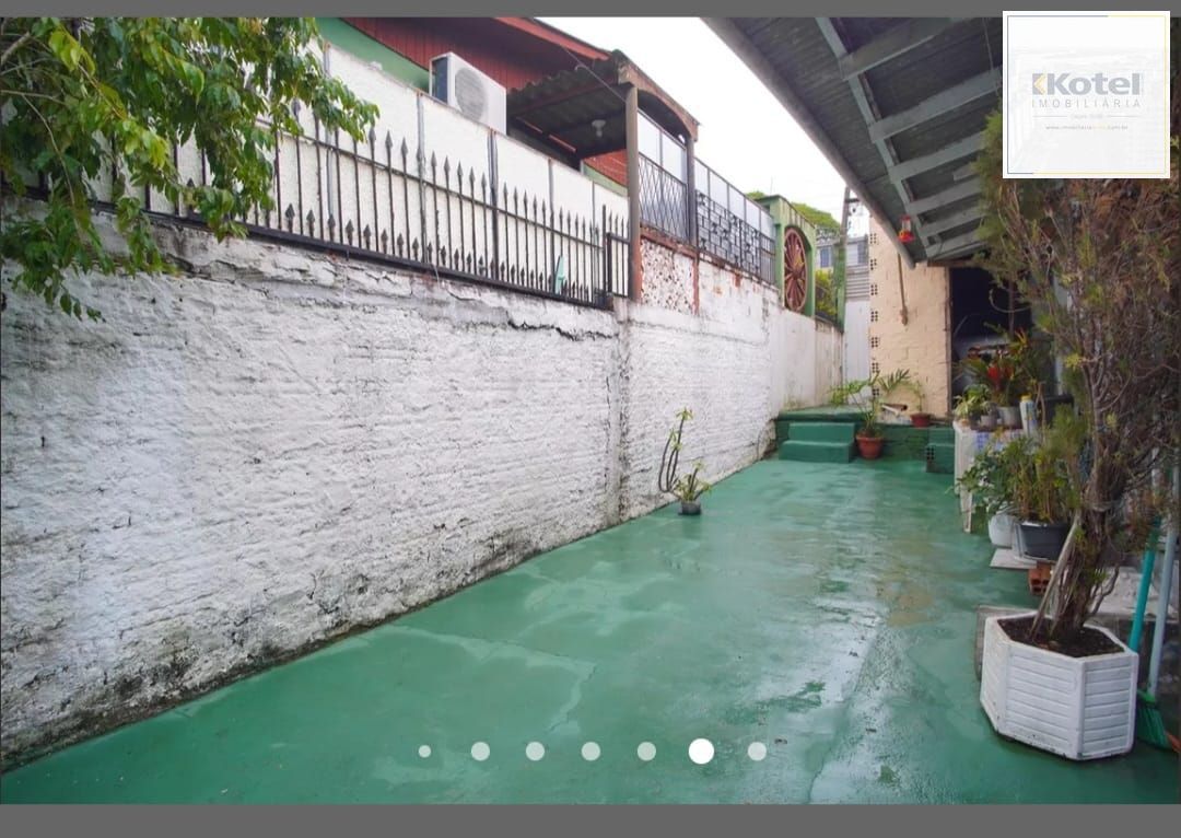 Casa com Pátio, 2 Quartos, vaga de garagem no Bairro Passos Das Pedras. — foto 2