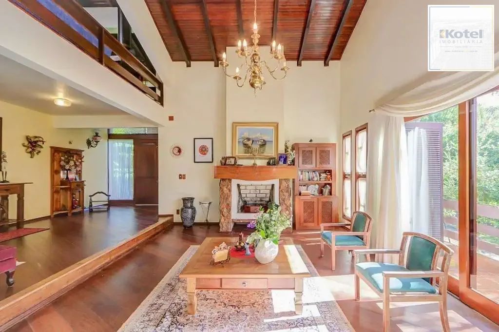 Casa em condominio, 3 quartos, 3 suítes 2 vagas e piscina na Cavalhada. — foto 4