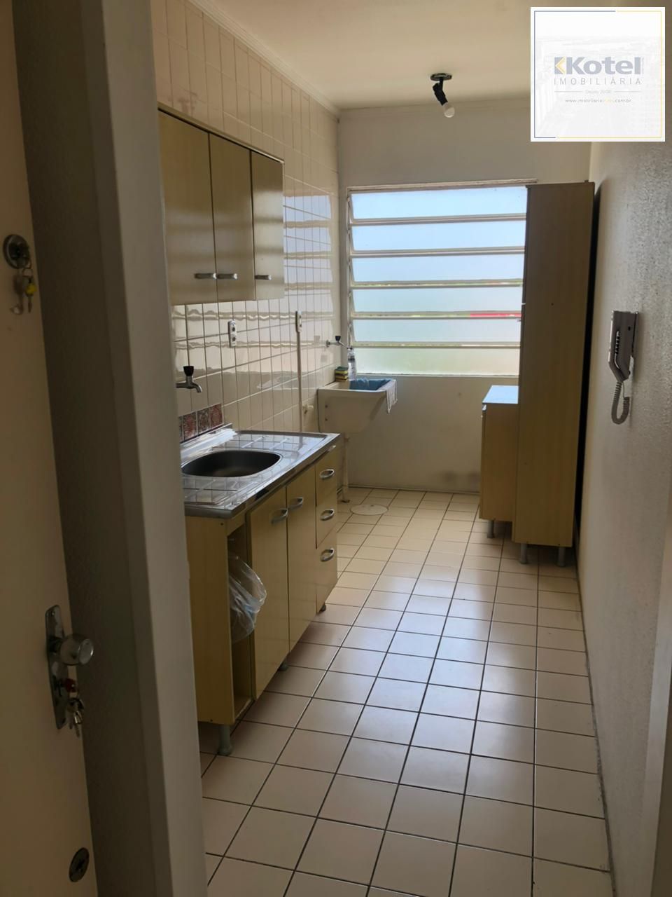 Apartamento de 2 dormitórios, 1 vaga e elevador no bairro Sarandi — foto 5