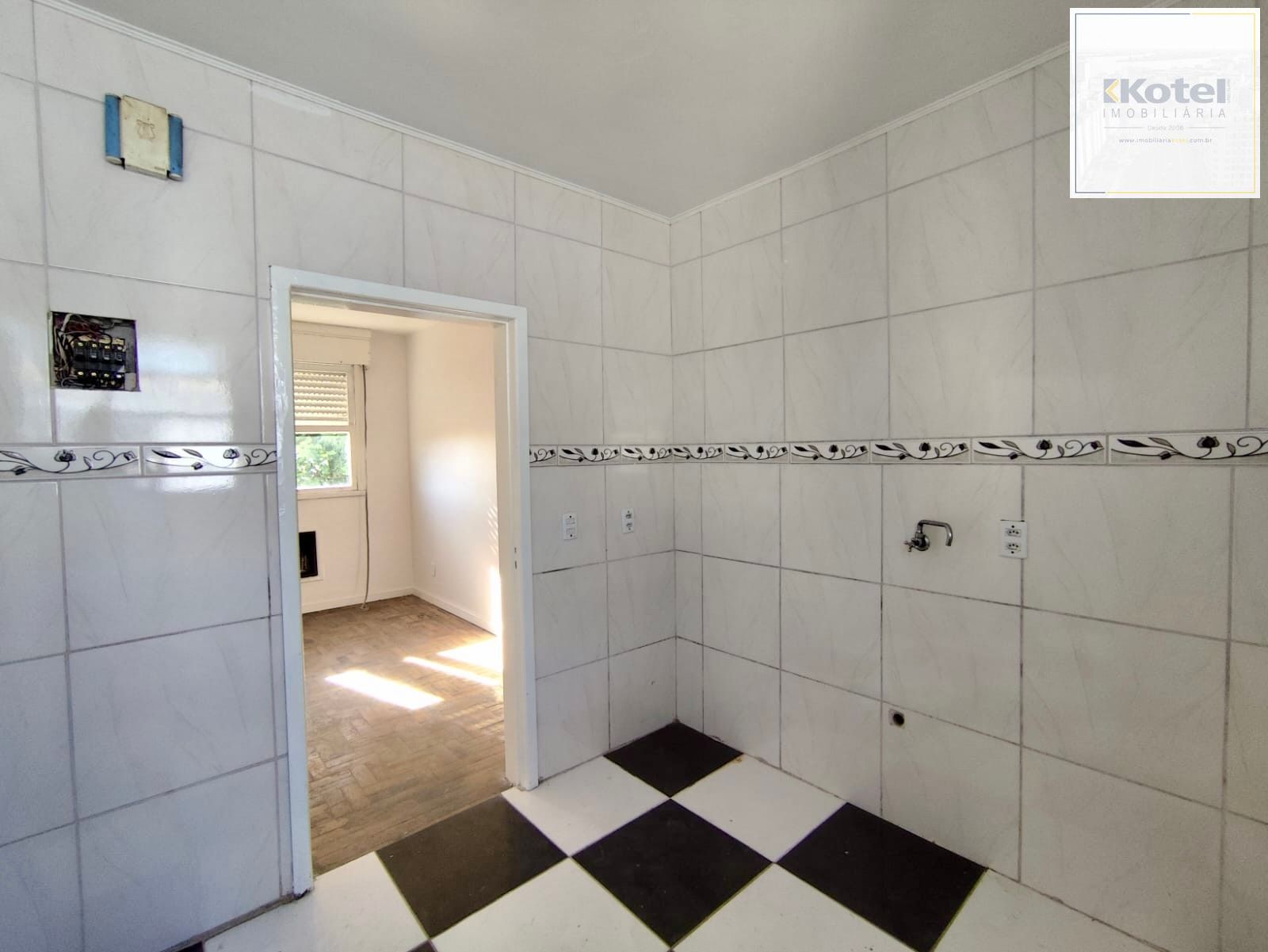 Apartamento 1 quarto, portaria 24 horas e churrasqueira no bairro Camaquã. — foto 3