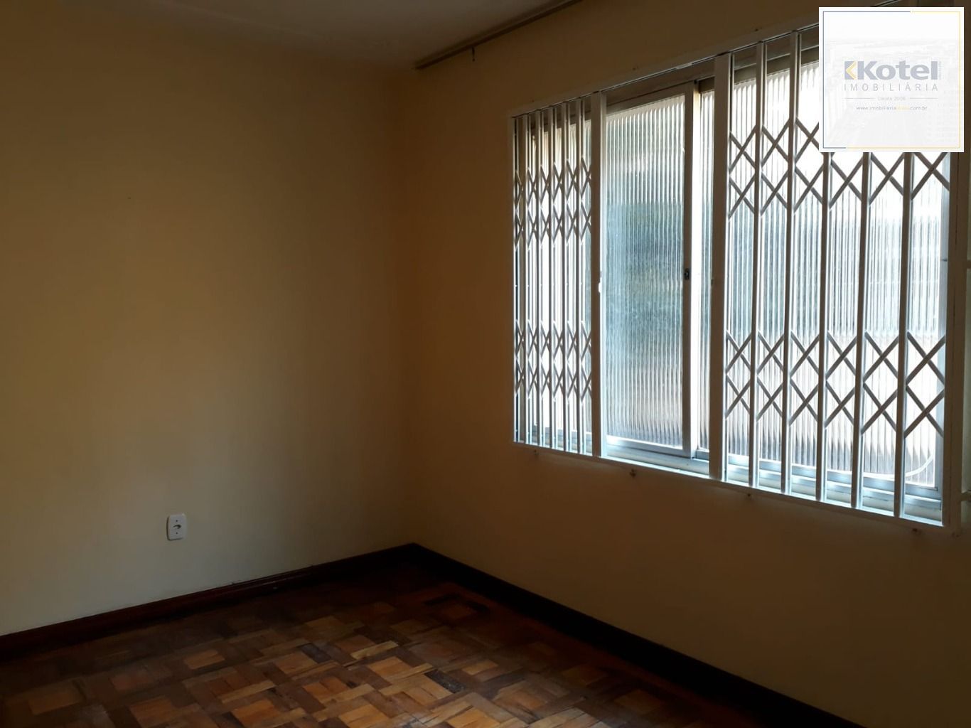 Apartamento com 1 quarto e portaria 24hrs no Bairro Menino Deus — foto 2