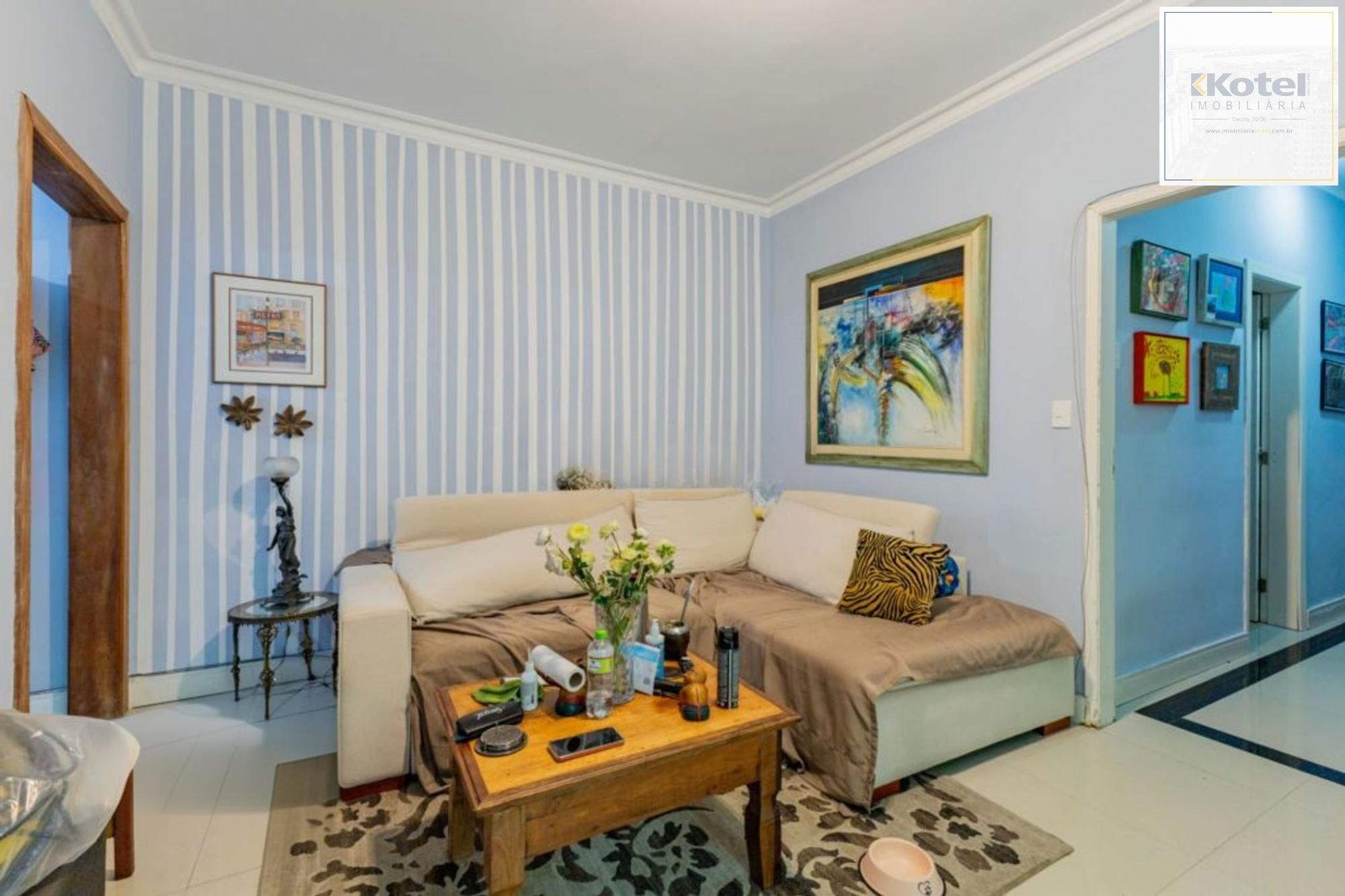 Apartamento Térreo, 3 quartos e varanda separada no bairro Rio Branco