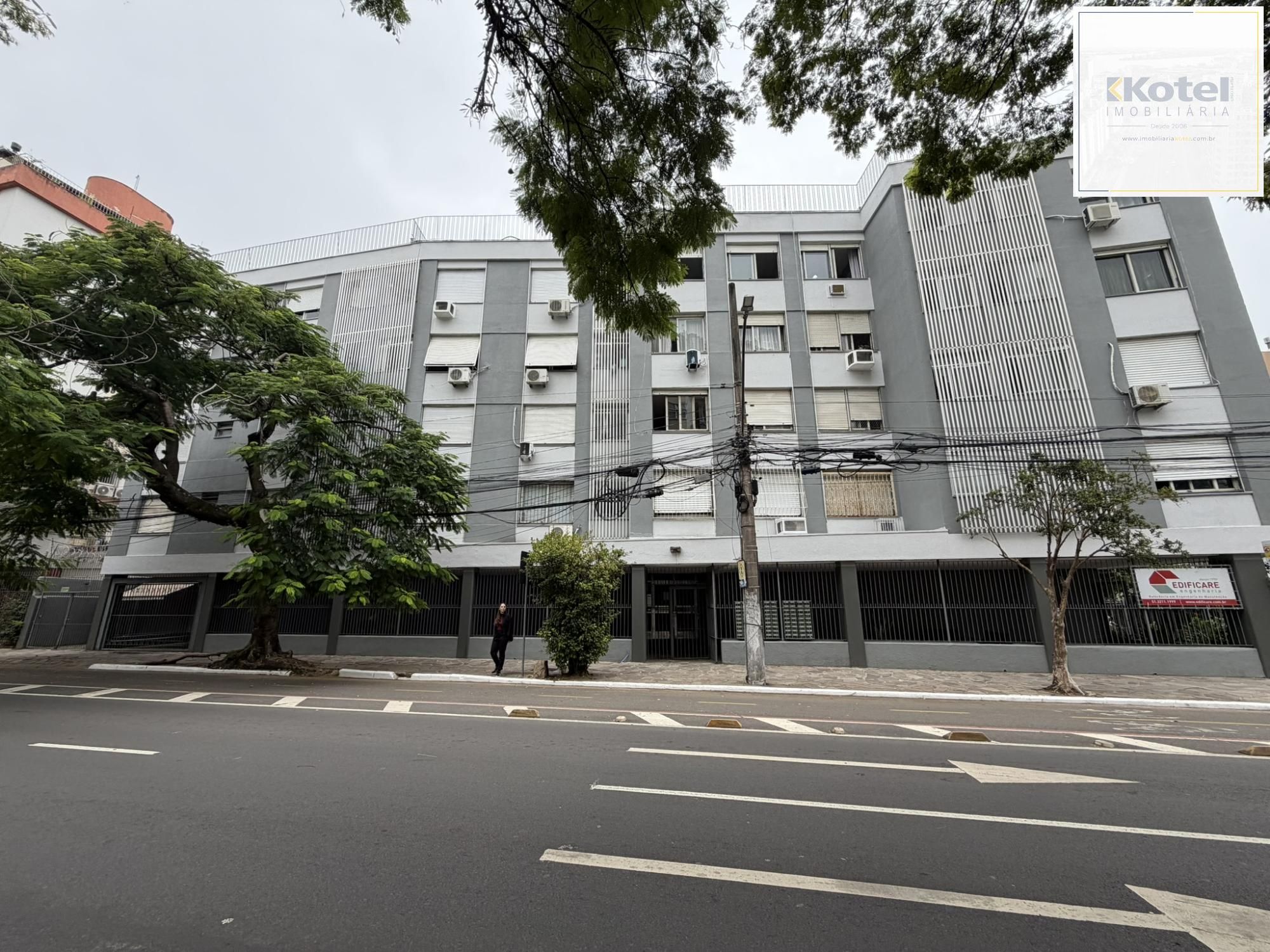 Apartamento 1 dormitório na rua Irmão José Otão, Independência — foto 2