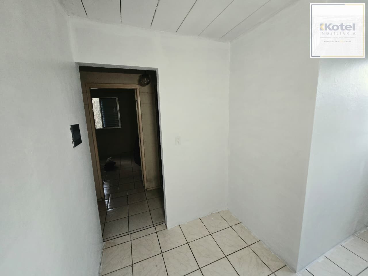 Apartamento com 2 quartos, portaria 24hr e vaga no bairro Lomba do Pinheiro — foto 4