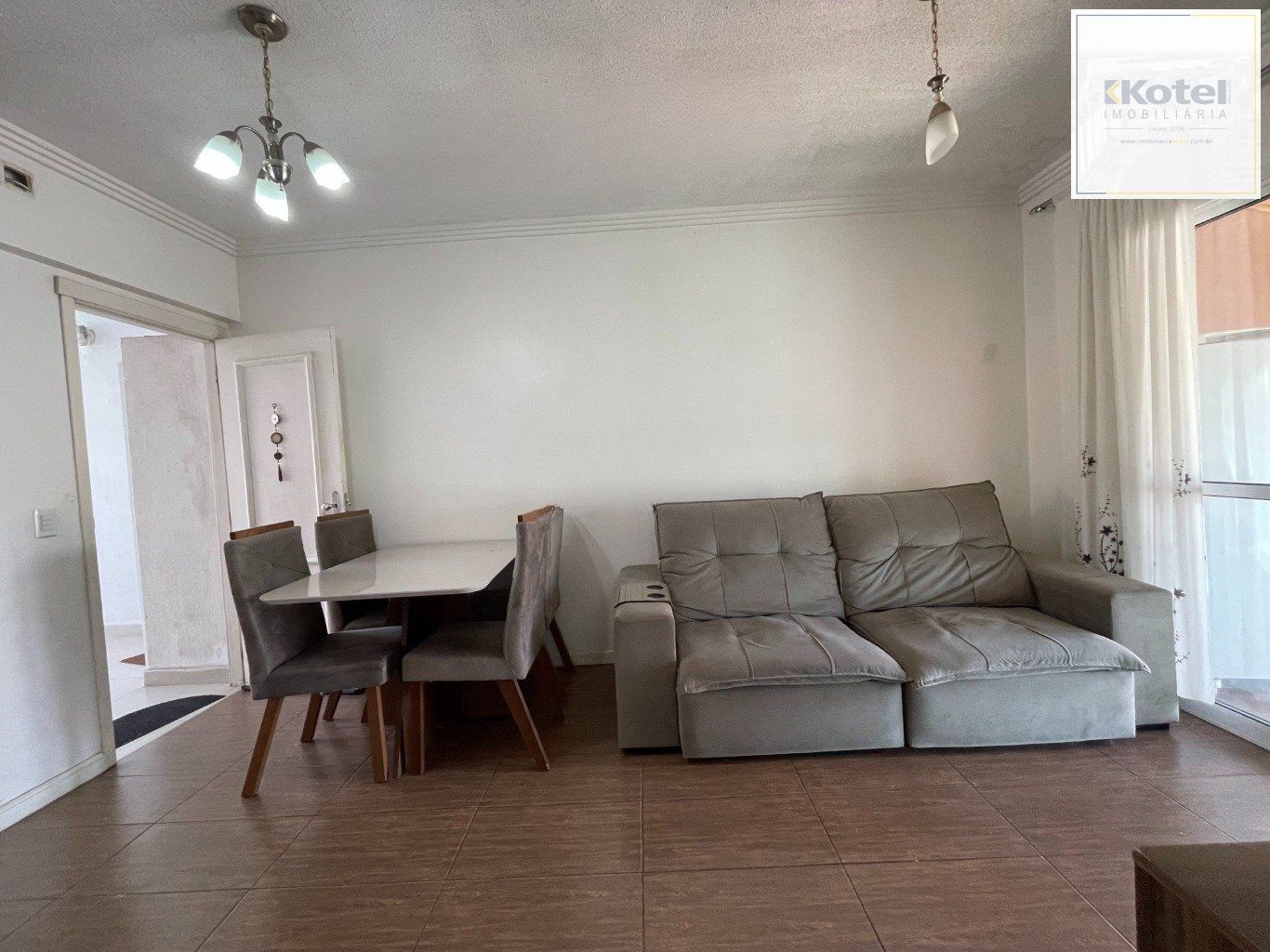 Casa com 3 quartos e 2 vagas em Alvorada no Condomínio Terra Nova