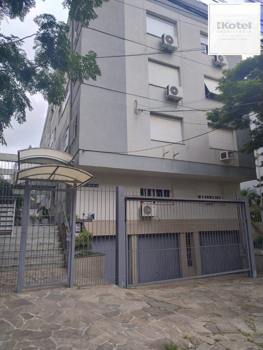 Apartamento 2 dormitórios no Bairro Passo da Areia — foto 3