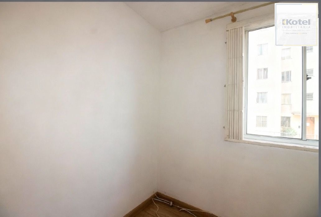 Apartamento  2 quartos com vaga no Bairro Jardim Leopoldina Porto Alegre — foto 2