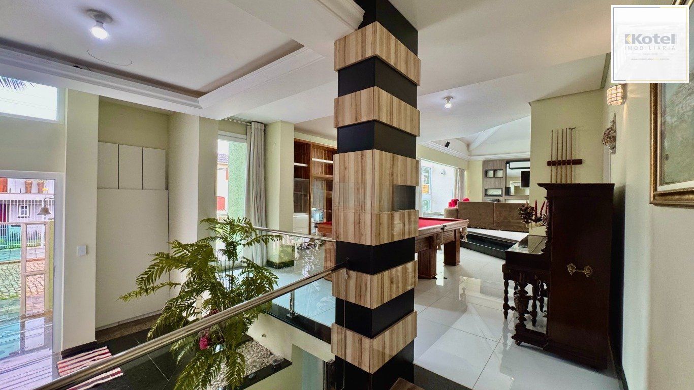 Casa com 4 Quartos, 3 suítes, 4 vagas e 600 m² privativos no Jardim Lindóia. — foto 4